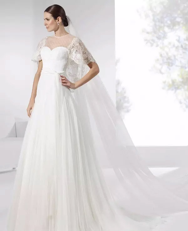 婚纱长拖图片_婚纱礼服豪华长拖尾
